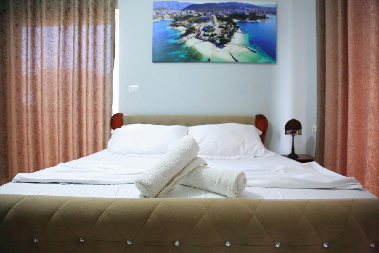 Relax Hotel Ksamil Buitenkant foto